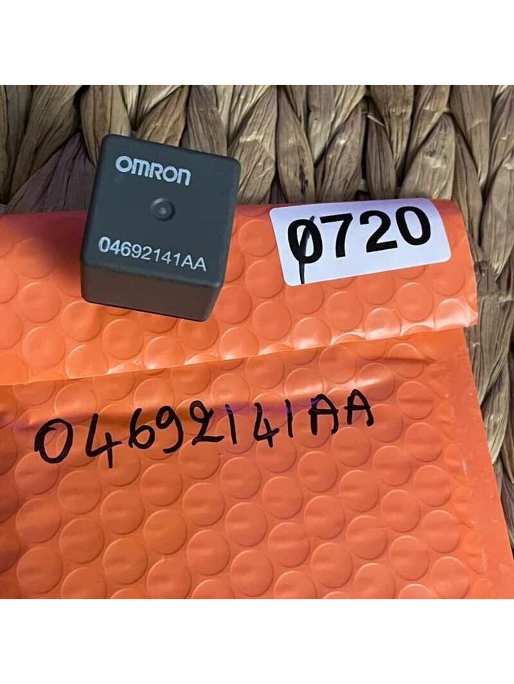 ✅Omron Relay 04692141AA for Chrysler Dodge Jeep#️⃣720